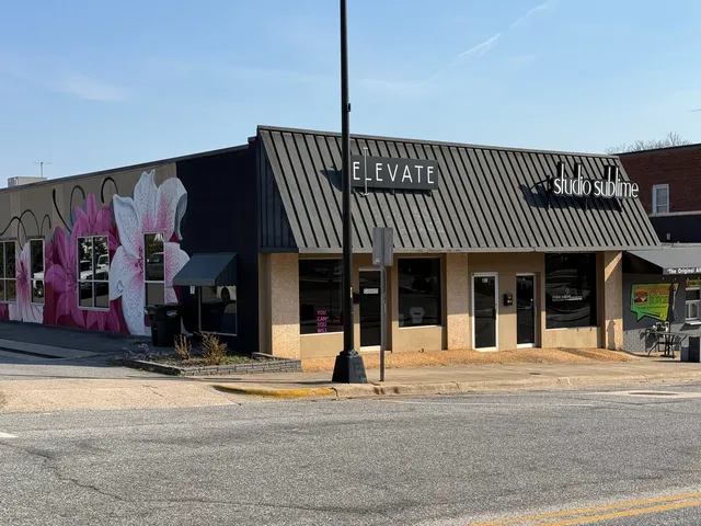 1- Main Listing Photo