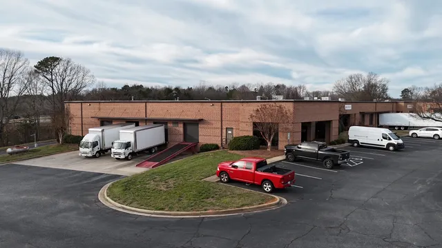 1- Main Listing Photo