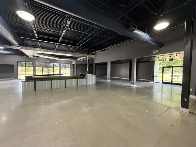 1- Main Listing Photo