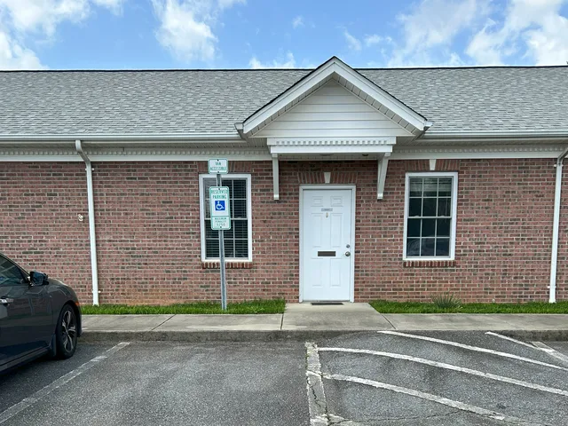 1- Main Listing Photo