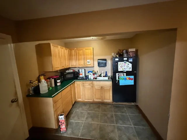 10- Break Room-Kitchenette