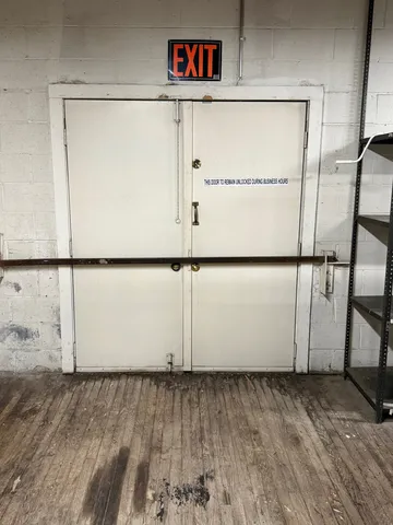 15- Exit-Dock Door