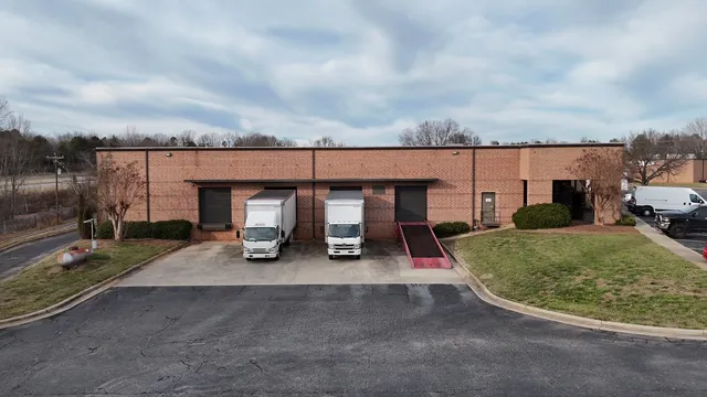 2- Dock Doors External View