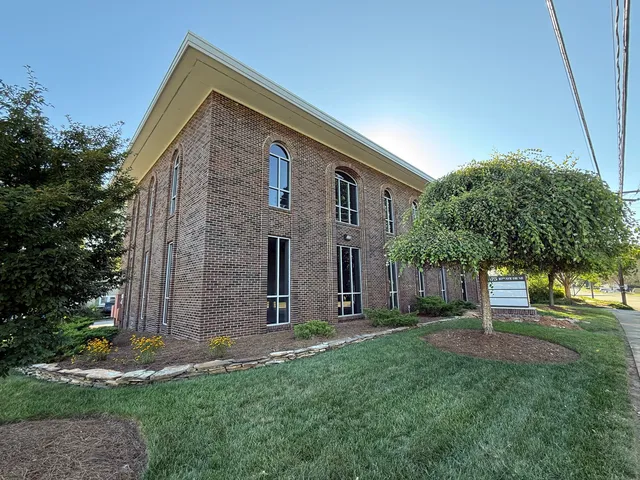 4- Front Entrance 3