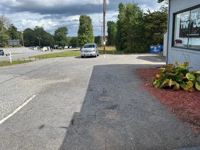 4- Parking-Frontage