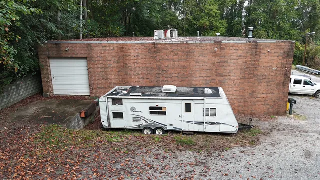 6- Loading Dock