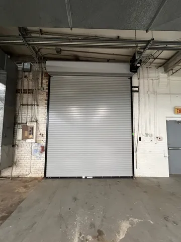 7- Dock Door