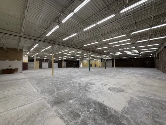 8- Warehouse