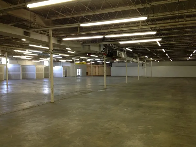 public/storage/images/gallery/159136111813066 Hwy 321 NW- Interior.jpg