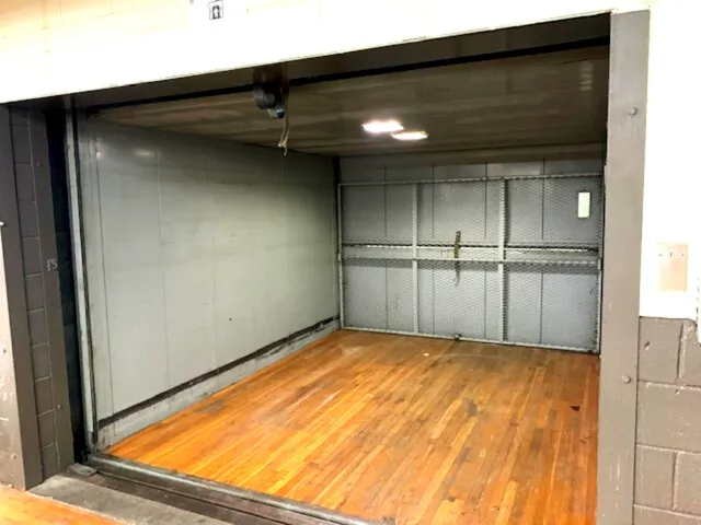 public/storage/images/gallery/1619549529953Freight Elevator.png